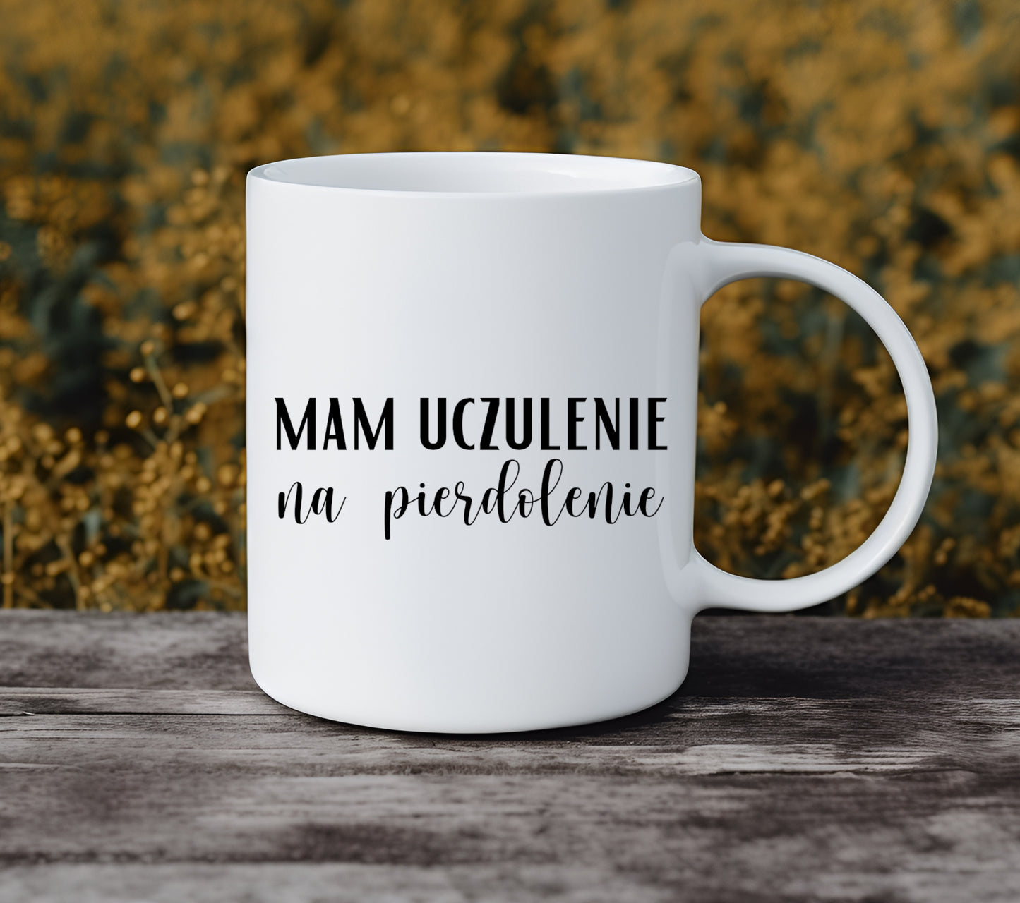 Kubek MAM UCZULENIE NA PIER**LENIE